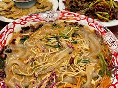 -闯关东东北农家菜(崂山石老人店)