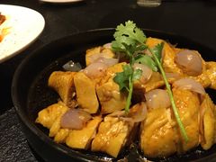 红葱头捞鸡-来龙里 精致 东南亚餐室(万象城店)