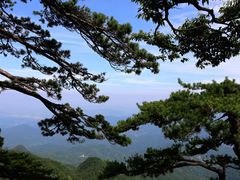 -罗田薄刀峰风景区