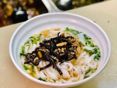 木耳鸡丝粉-湖南大学-第4食堂