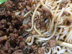 -砖头卤味