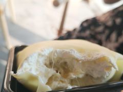 -蜜蜂小象·榴莲千层蛋糕(时代汇11栋店)