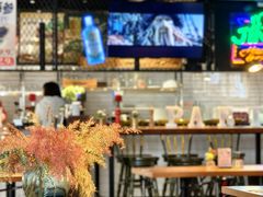 -JINNS锦时 steak&pizza(浸信会礼拜堂旧址店)