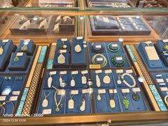 -品真阁华夏典当行(四通桥店)