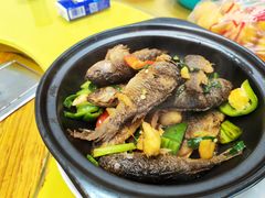 -山坑河鲜(昆仲楼店)