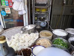 -小董骨汤馄饨店(通扬路店)