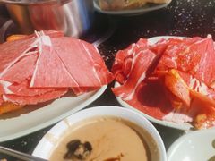 -釜御山海鲜烤肉火锅自助(新城市中心店)