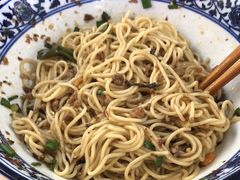 -褚记黄牛肉面(汉渝路店)