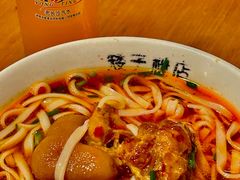 -矮子粉店1985·长沙米粉(湘春路店)