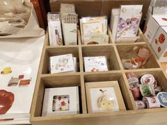 -诚品(信义店)