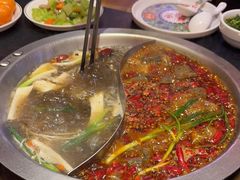 -沸炉重庆老火锅(军事博物馆店)