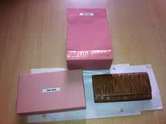 照片&nbsp;219-MIU MIU(上海商城店)