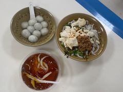 -彩云豆花米线(丰云·财富广场C座店)