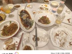 -骏莱海鲜鱼港(五角场店)