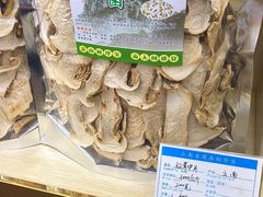 -昆明朗威酒店(昆明站火车站双桥夜市风情街店)