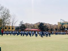 -山东省青岛第六十二中学