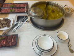 -田村·酸汤鲜牦牛肉火锅(布达拉宫广场店)