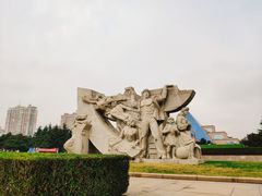 -上海市龙华烈士陵园