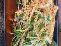 木屋秘制炭火烤鱼-浔味·山屿湖·正宗全鱼宴老字号