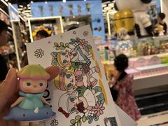 -泡泡玛特POPMART(侨福芳草地店)