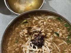 -正宗杨记普洱酸醋米线(总店)