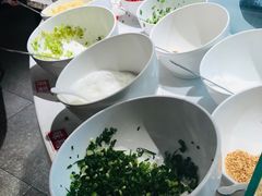 -蜀滋香鲜鱼美蛙火锅(339店)