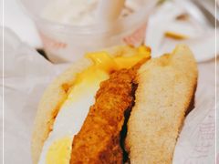 -麦当劳(乳山路店)