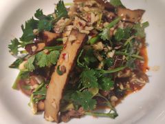 -费大厨辣椒炒肉(万家丽一店)