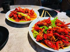 -沪小胖小龙虾(淮海中路旗舰店)