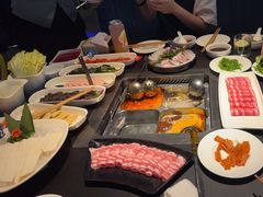 -海底捞火锅智慧餐厅(中骏世界城店)