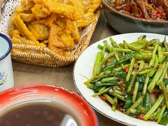藜蒿炒腊肉-老三样·旧食新味(船山路店)