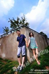 温馨一刻-上海彩妆秀摄影设计有限公司