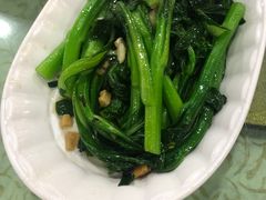 -鹏城人家海鲜酒家·23年老字号(较场尾店)