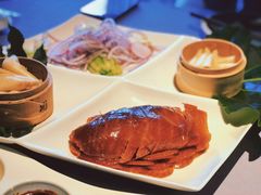 -梧桐北京烤鸭·铜锅涮肉(海岸城店)