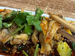 -继红顺河抄手名小吃