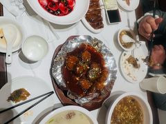 -梅利汴京烤鸭•开封豫菜地标店(东大街店)