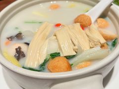 无油鱼汤腐竹煮时蔬-大树餐厅(益田假日店)