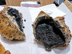黑芝麻炸弹-熊叔熊婶面包房(团结湖店)