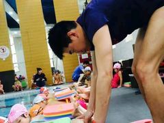 -途睿健身游泳俱乐部(顶峰店)