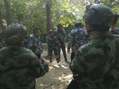 -亲兄弟真人CS团建拓展基地