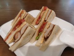 -玥记茶餐厅(十字门华发商都一期绸带店)