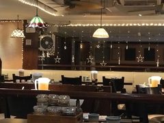 大堂-大头虾越式风味餐厅(光明广场店)