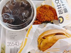 双层吉士汉堡-麦当劳(中山大道中店)