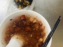 -芳婆糕团店(王府大街店)
