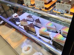 -红跑车蛋糕世界(网巾市店)