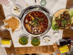 -乡土特色.冷锅鱼.牦牛肉汤锅