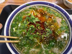 招牌生烫牛肉米线-云阿蛮云南生烫牛肉米线(奉贤路店)