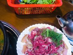 -榕江牛瘪牛肉火锅