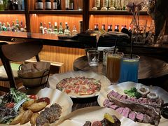 -The Cheebat 锌吧·Bistro(体育西店)