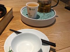 餐具摆设-荷花亭·湖北融合菜(十堰武商MALL店)